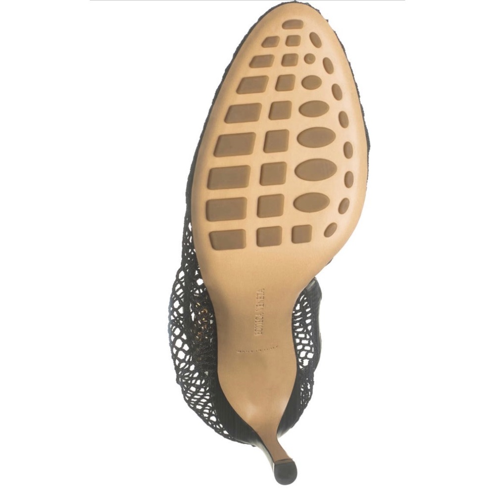Bottega Veneta Stretch Mesh & Leather Pump - Picture 5 of 12